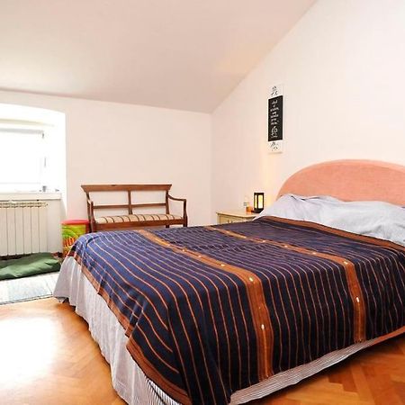 Spacious Attic Apartment Kandler Триест Экстерьер фото