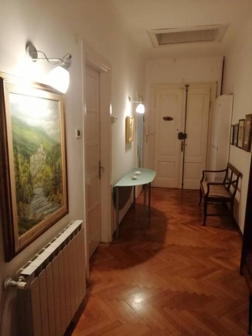 Spacious Attic Apartment Kandler Триест Экстерьер фото