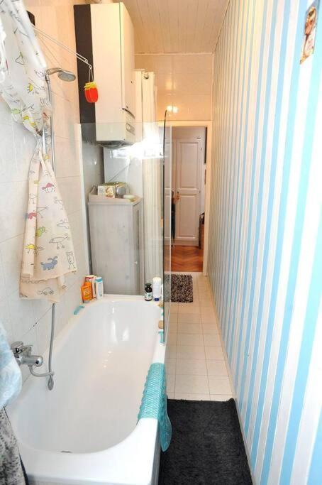 Spacious Attic Apartment Kandler Триест Экстерьер фото