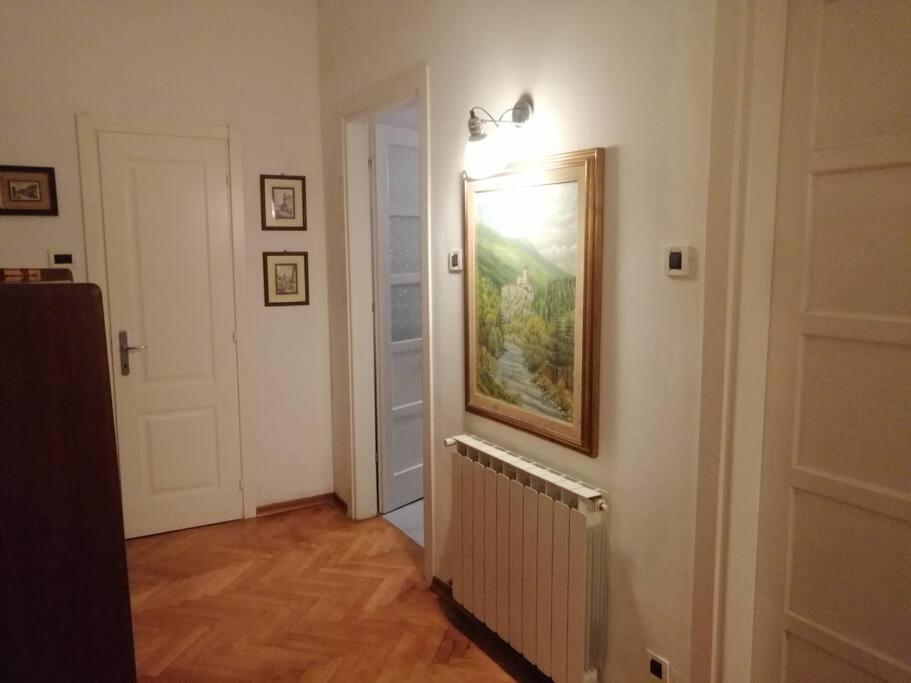 Spacious Attic Apartment Kandler Триест Экстерьер фото
